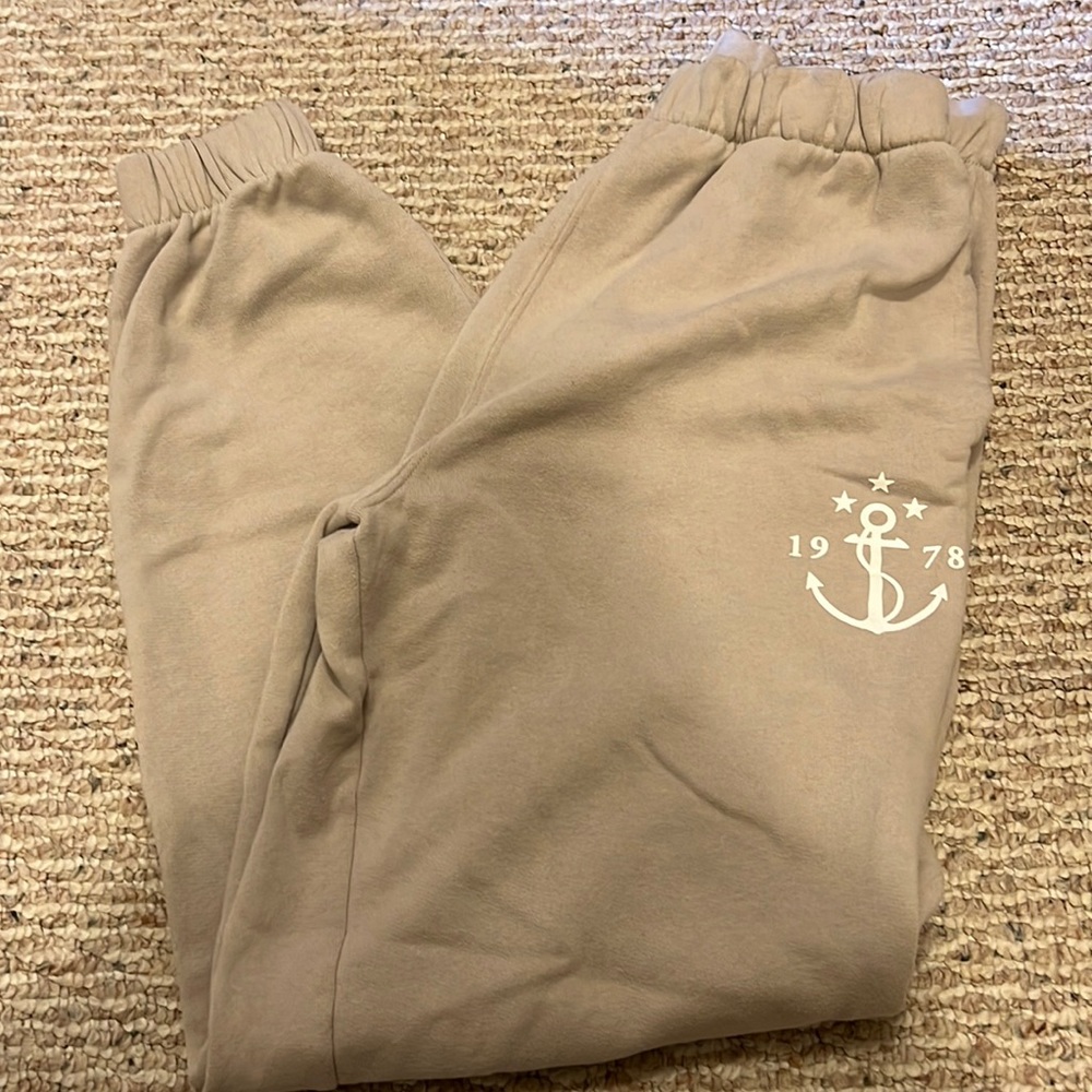 Brown sweats